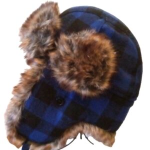 Wild Wear Pullover Faux Fux and Flannel Hat